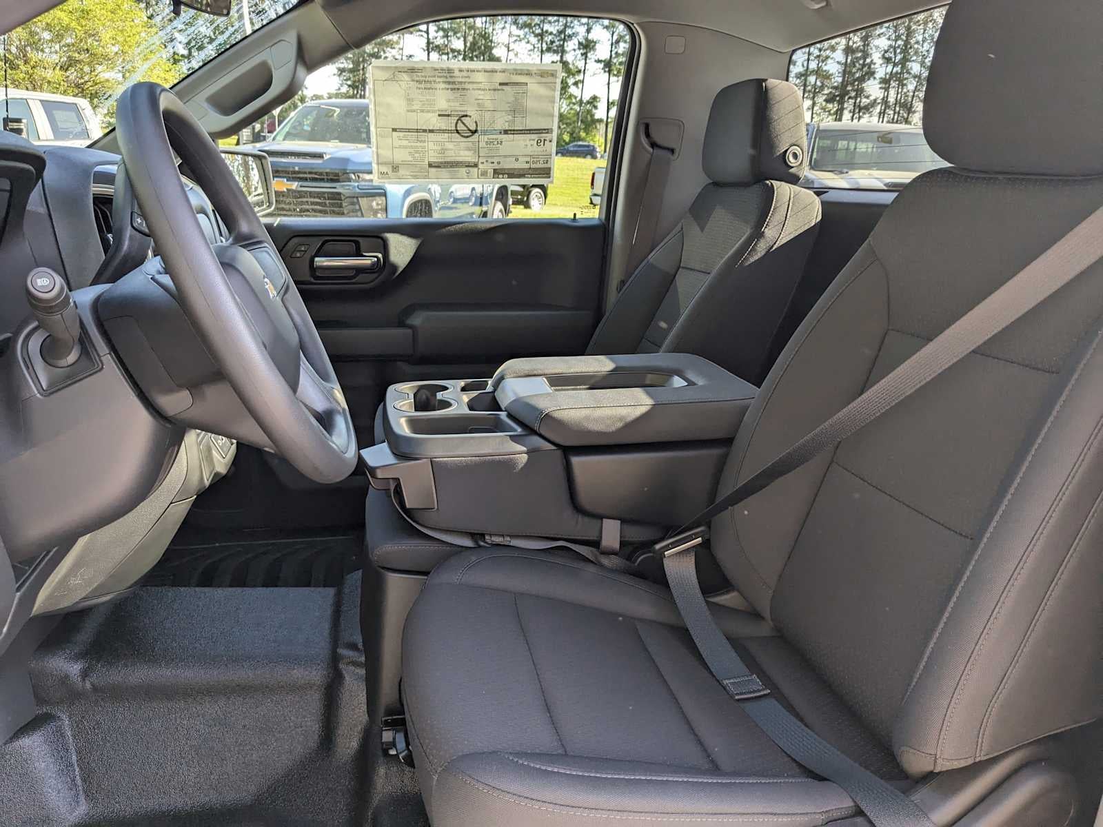 2025 Chevrolet Silverado 1500 WT