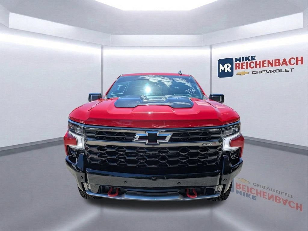 2025 Chevrolet Silverado 1500 ZR2