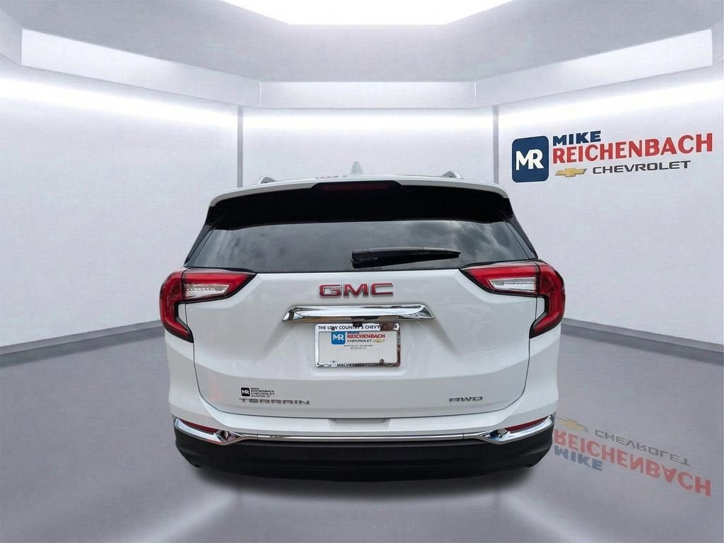 2023 GMC Terrain SLT