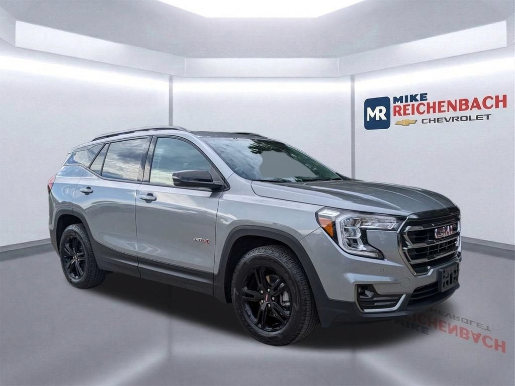 2024 GMC Terrain AT4