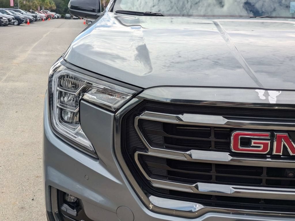 2024 GMC Terrain AT4