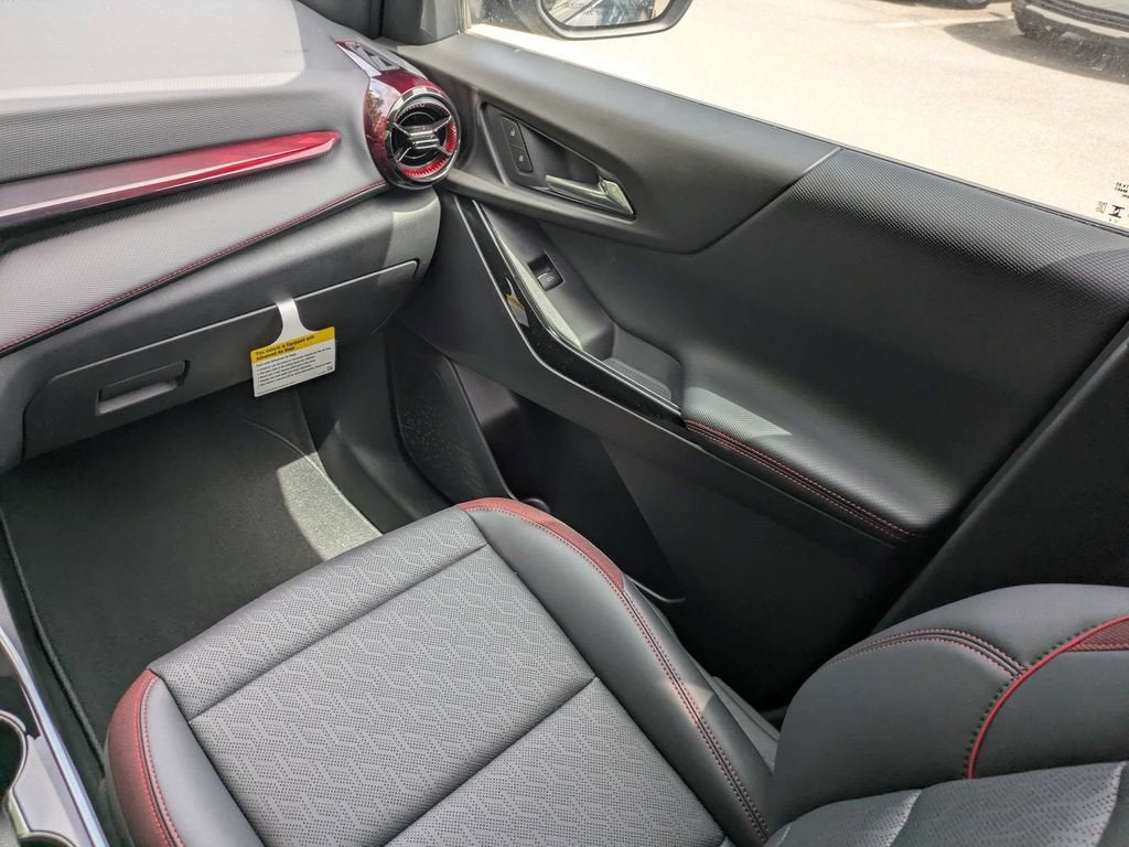 2027 Chevrolet Equinox RS - Photo 18