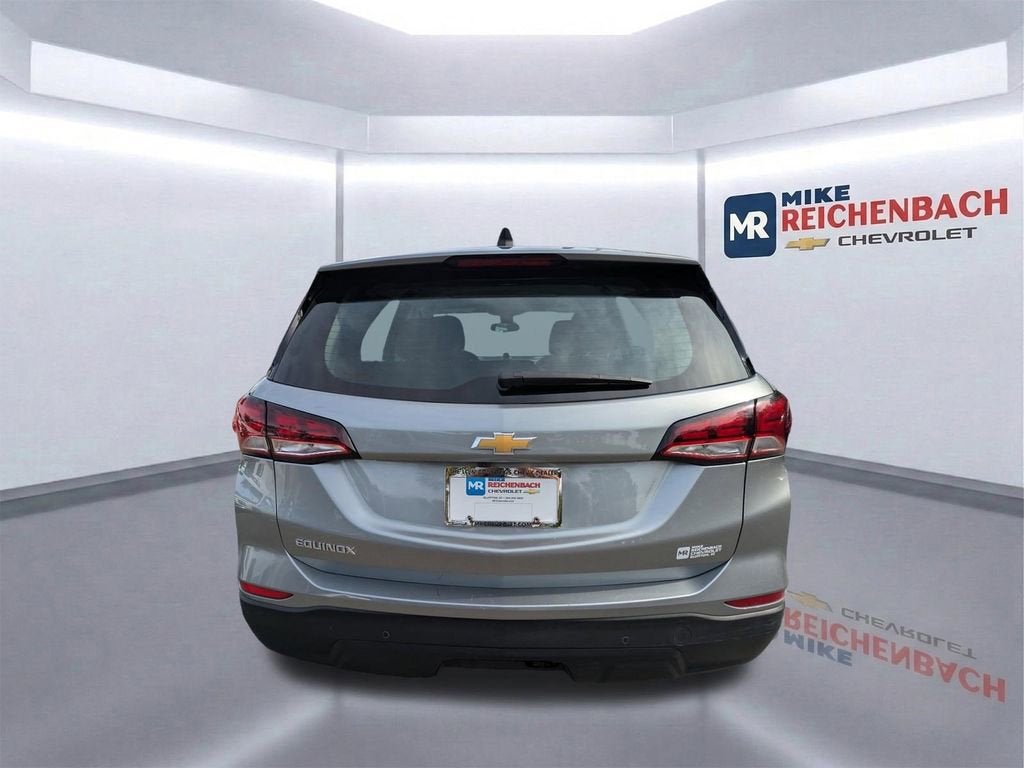 2023 Chevrolet Equinox LS