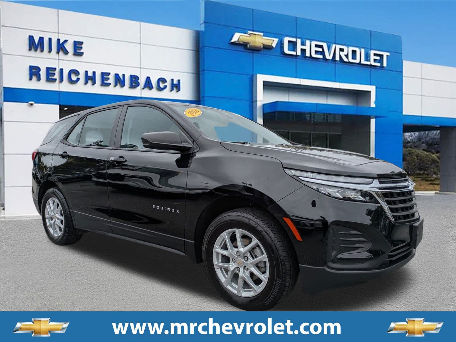 2023 Chevrolet Equinox LS