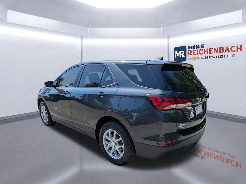 2022 Chevrolet Equinox LS