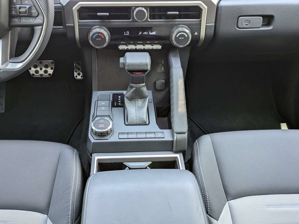 2025 Toyota Tacoma 2WD SR5