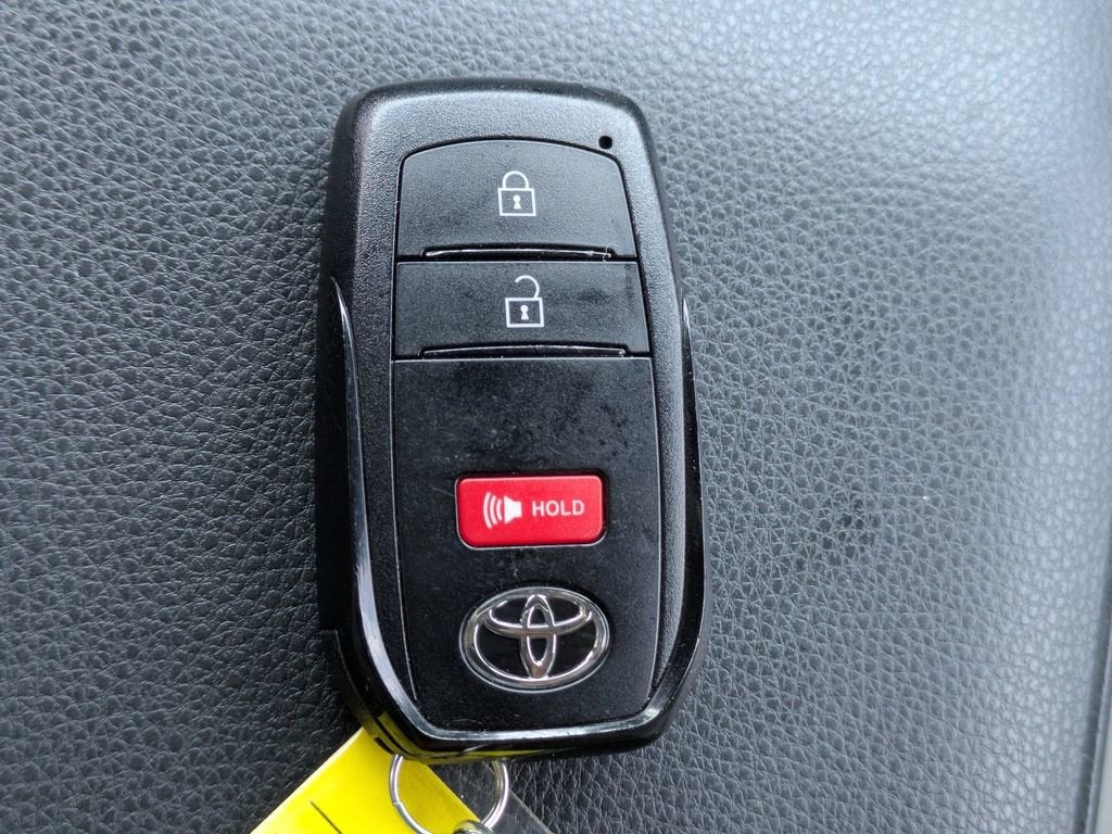 2025 Toyota Tacoma 4WD SR