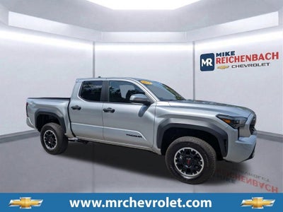 2024 Toyota Tacoma 4WD SR5