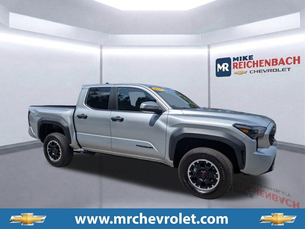 2024 Toyota Tacoma 4WD SR5