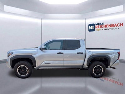 2024 Toyota Tacoma 4WD SR5