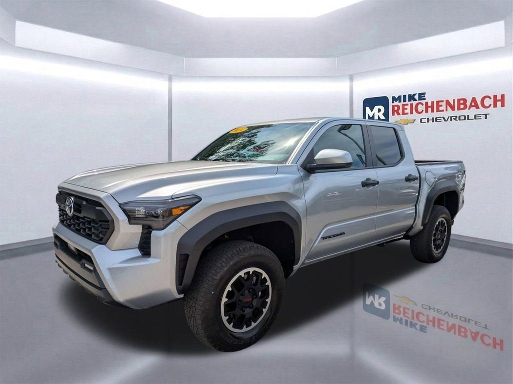 2024 Toyota Tacoma 4WD SR5