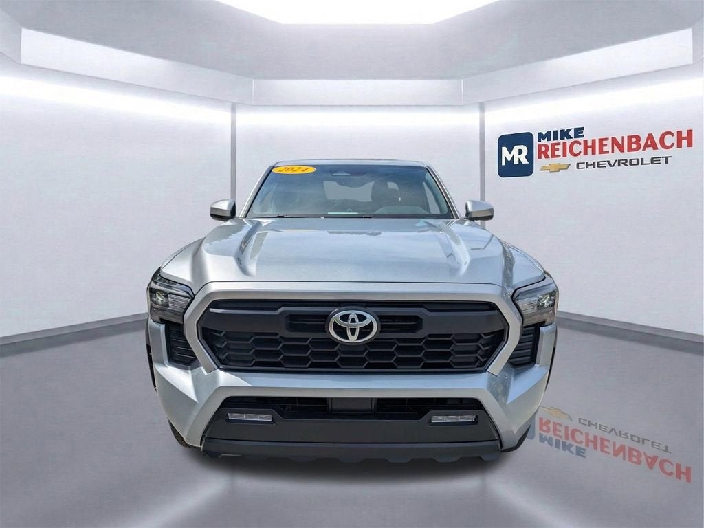 2024 Toyota Tacoma 4WD SR5