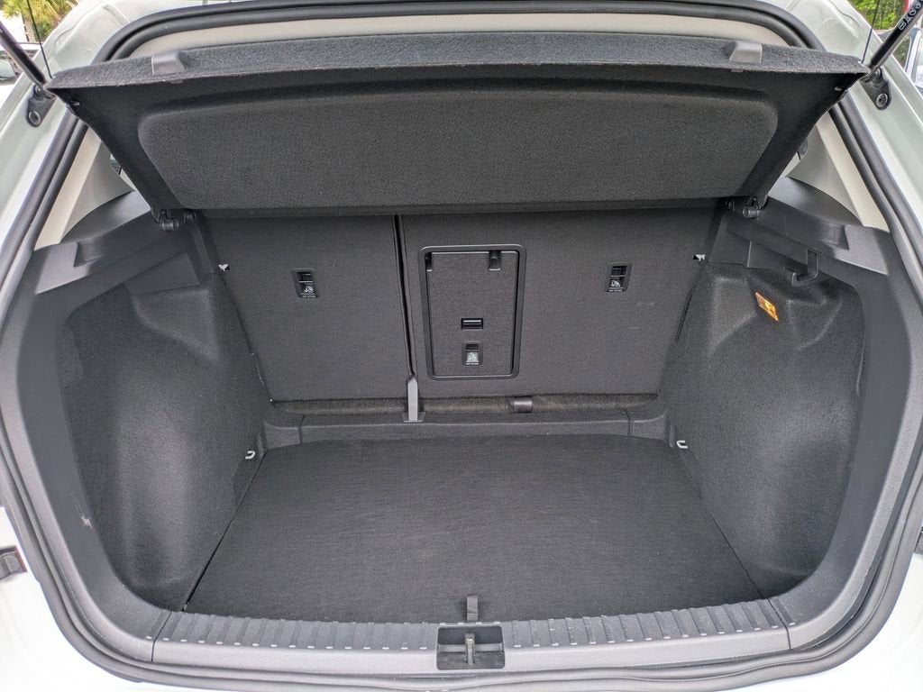 2022 Volkswagen Taos S