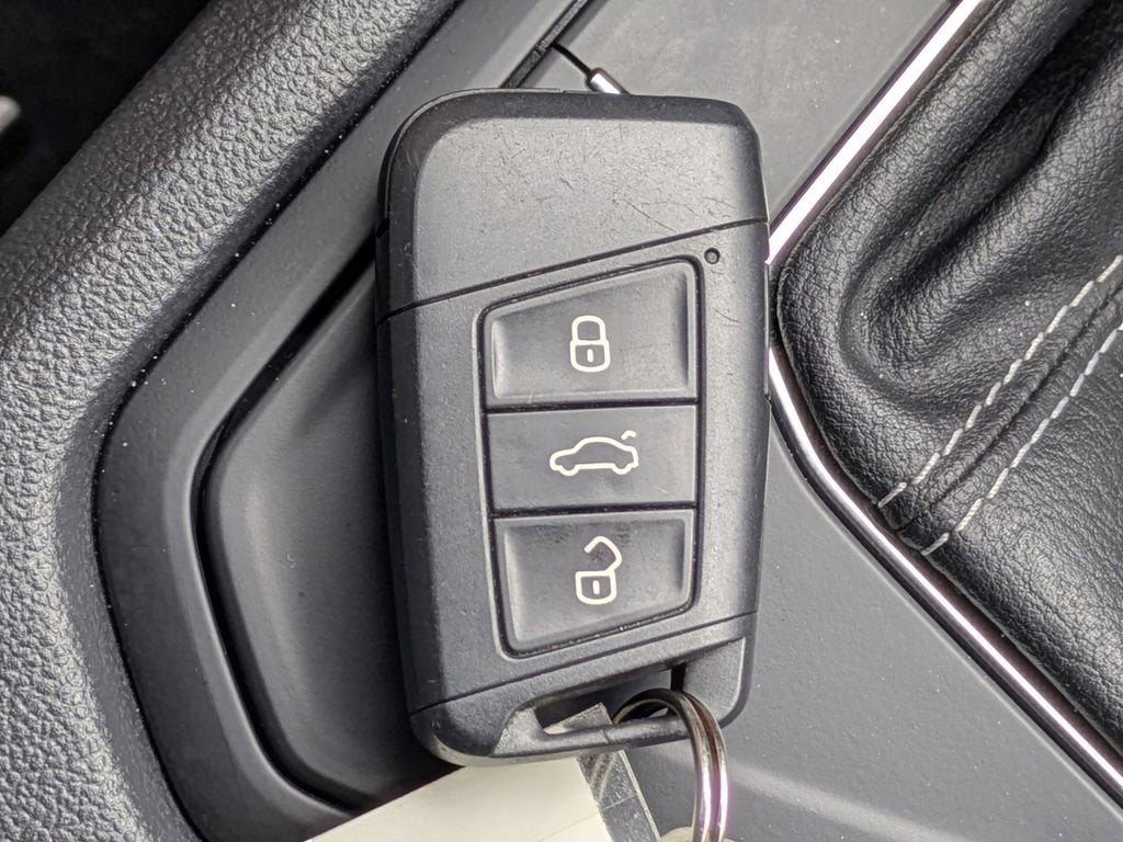 2022 Volkswagen Taos S