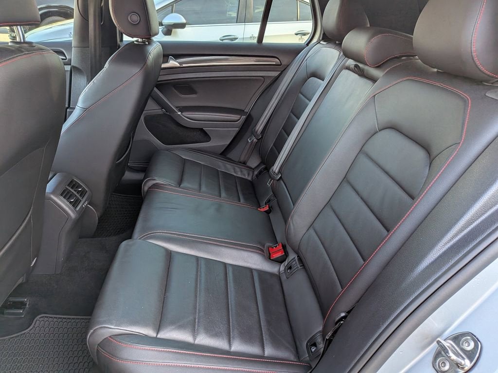 2017 Volkswagen Golf GTI S