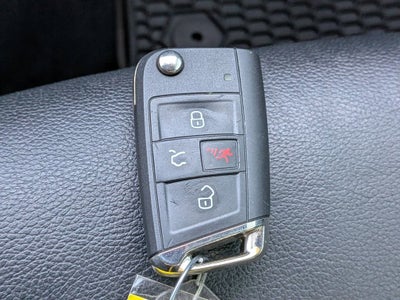 2017 Volkswagen Golf GTI S