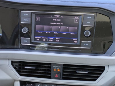 2023 Volkswagen Jetta SE