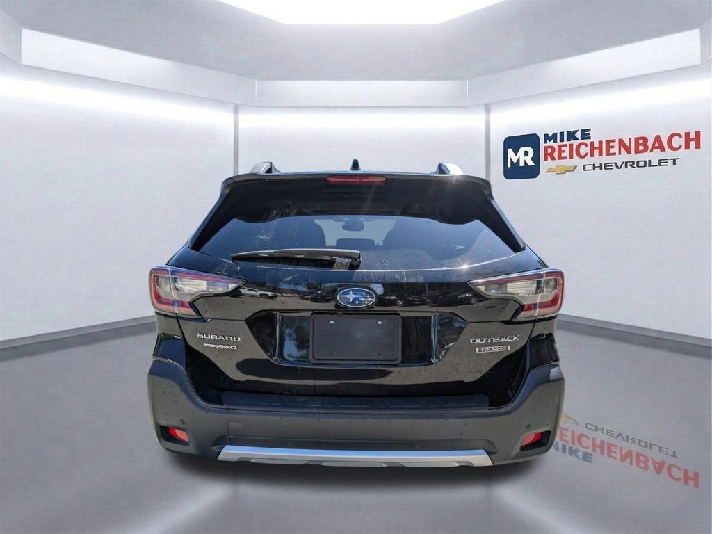 2023 Subaru Outback Touring