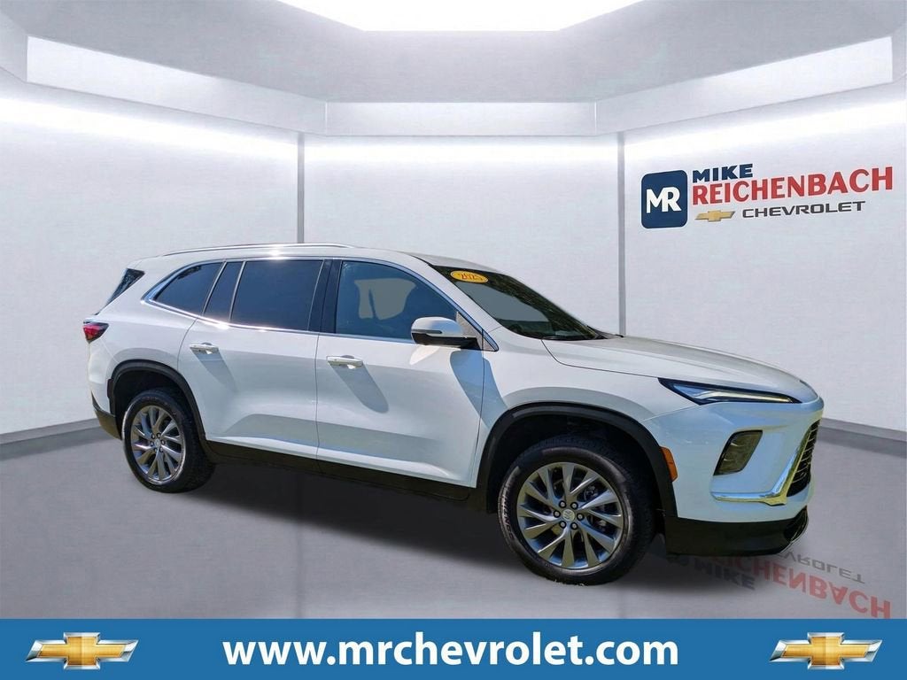 2025 Buick Enclave Preferred
