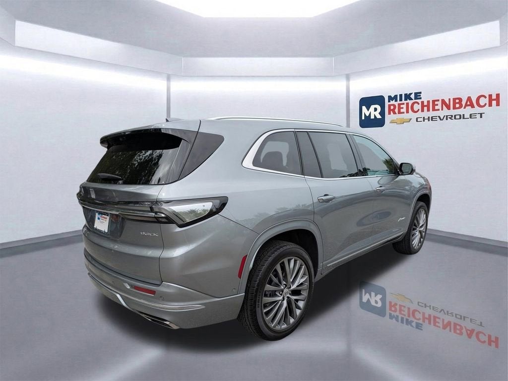 2025 Buick Enclave Avenir