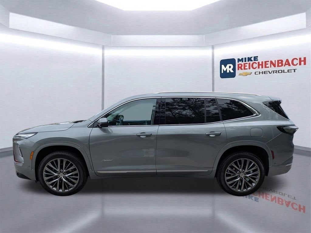 2025 Buick Enclave Avenir