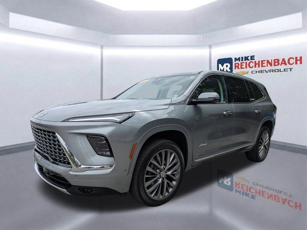 2025 Buick Enclave Avenir