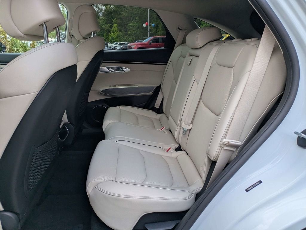 2024 Genesis GV70 2.5T