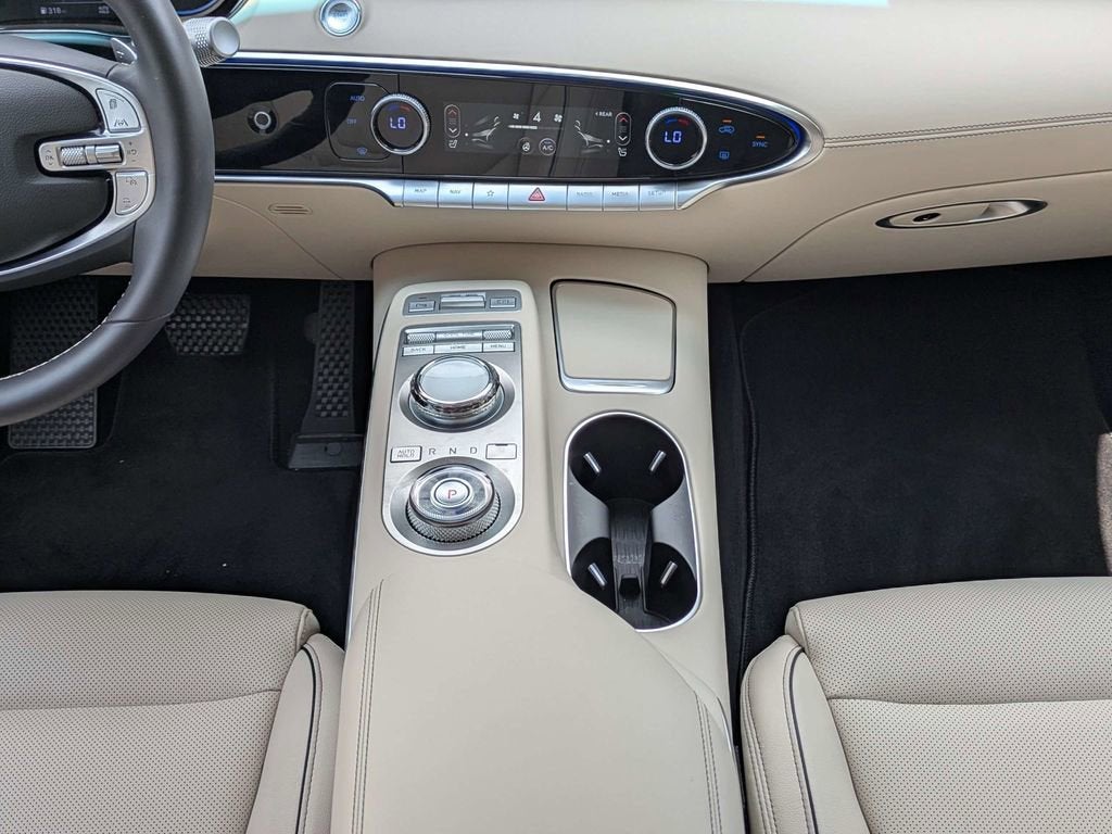 2024 Genesis GV70 2.5T