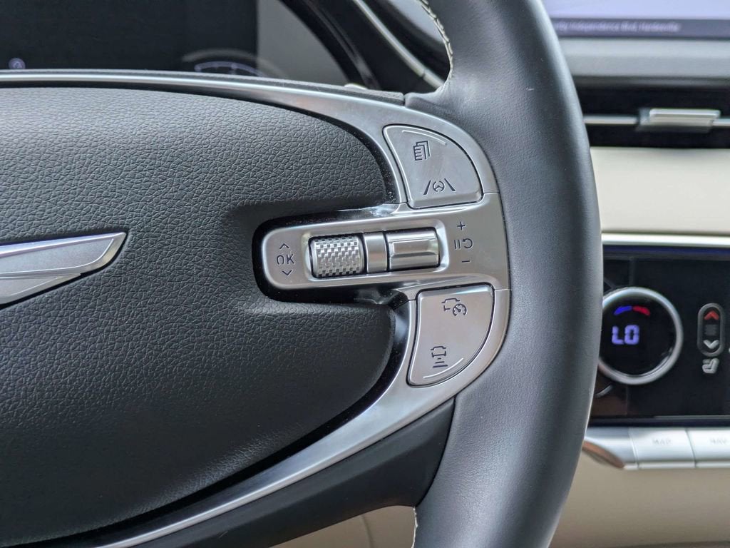 2024 Genesis GV70 2.5T