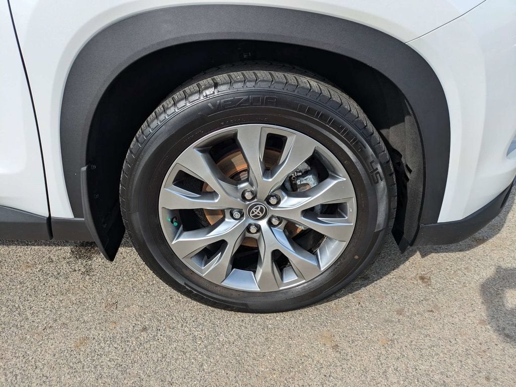 2024 Toyota Grand Highlander XLE
