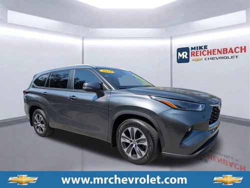 2024 Toyota Highlander Hybrid XLE