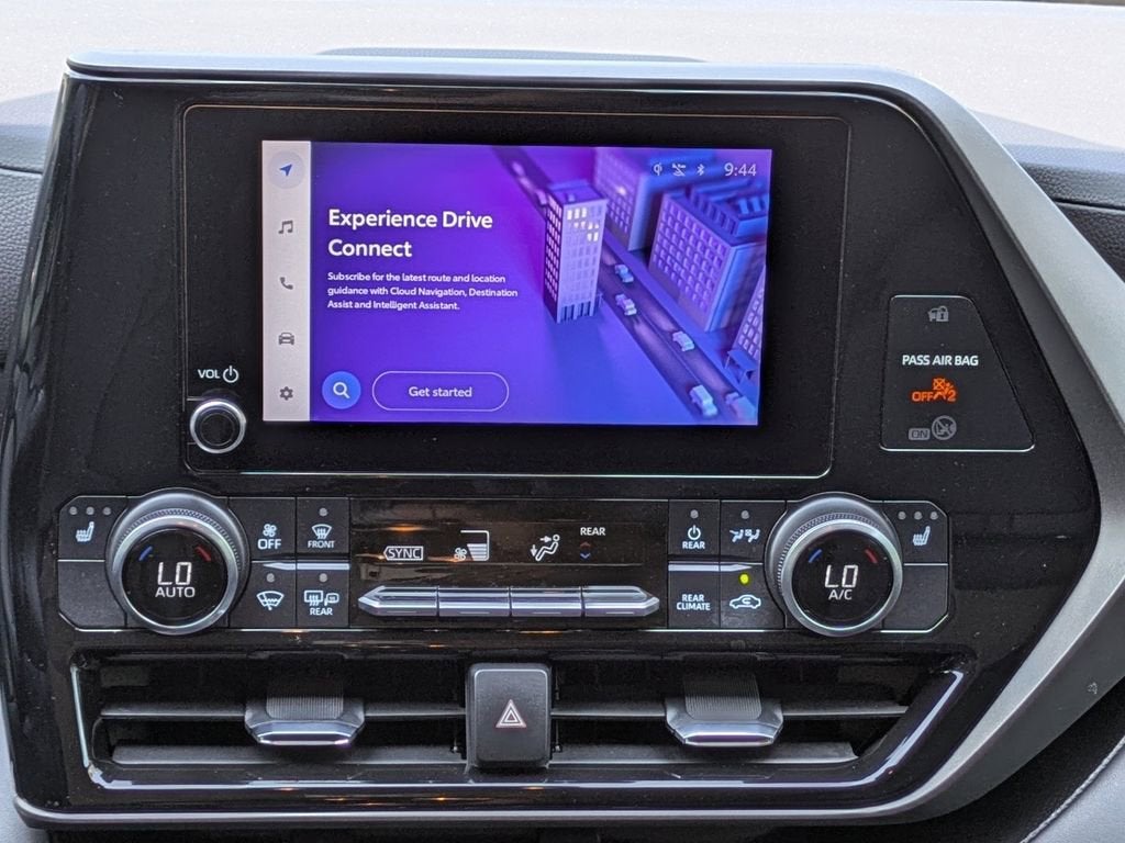 2024 Toyota Highlander Hybrid XLE