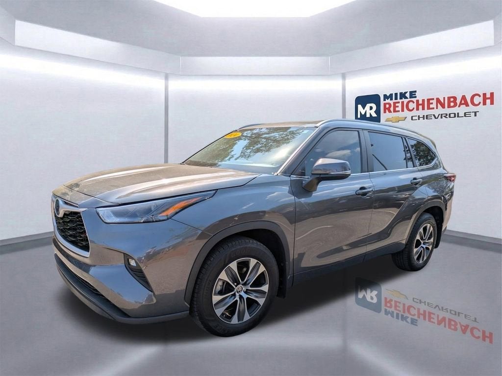 2024 Toyota Highlander Hybrid XLE