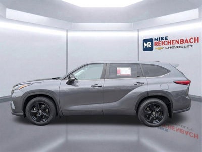 2023 Toyota Highlander L
