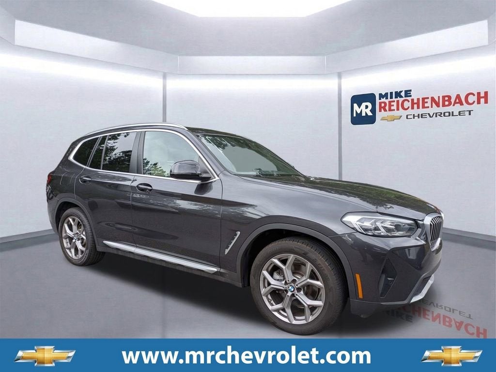 2022 BMW X3 xDrive30i's photo