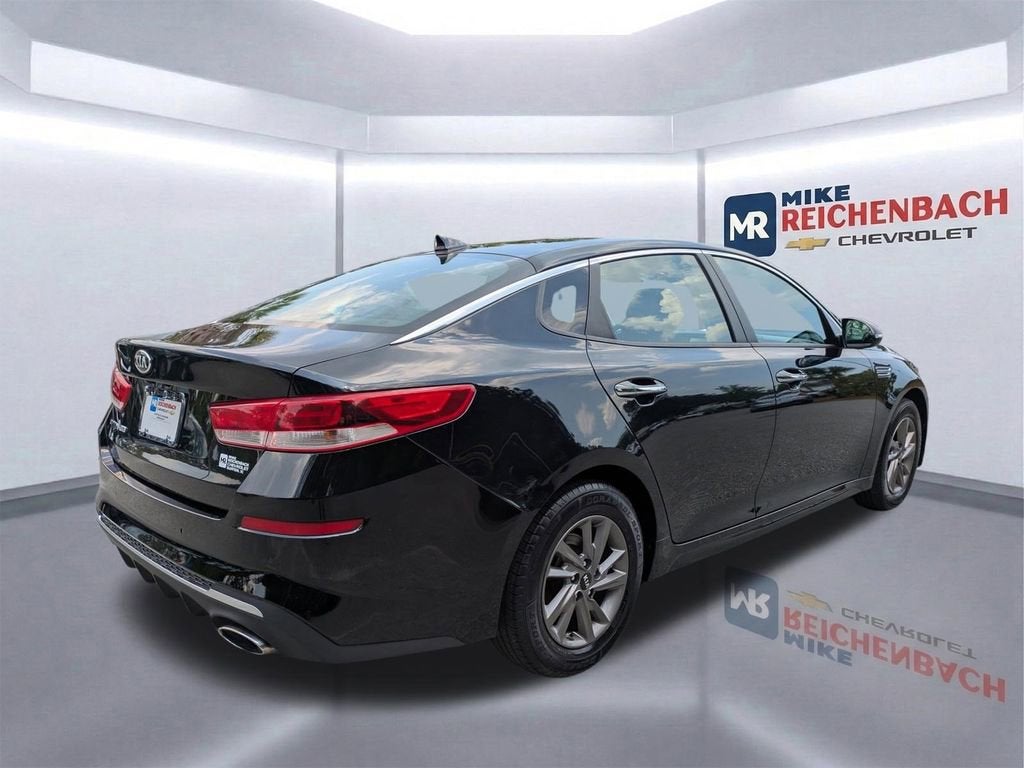 2020 Kia Optima LX