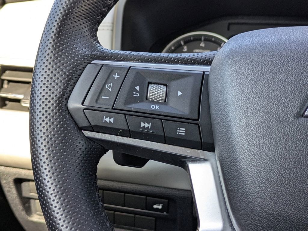 2022 Mitsubishi Outlander SEL