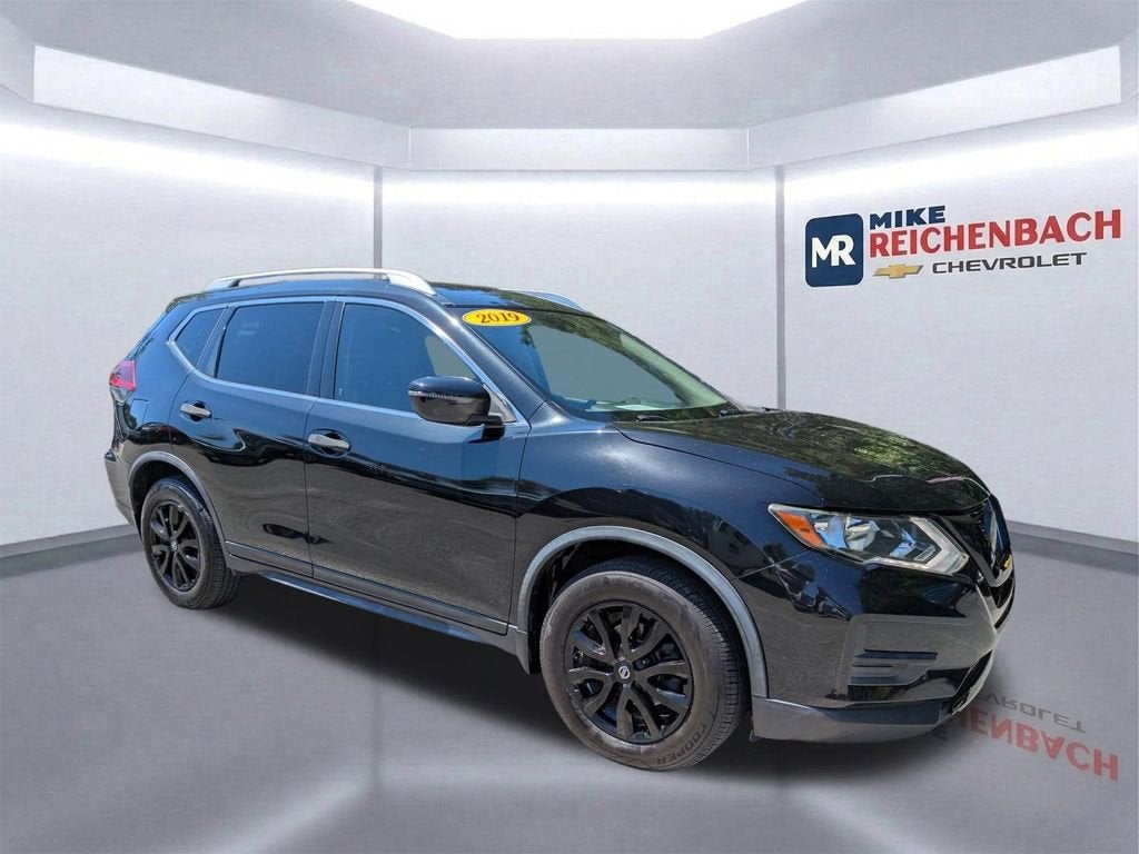 2019 Nissan Rogue S
