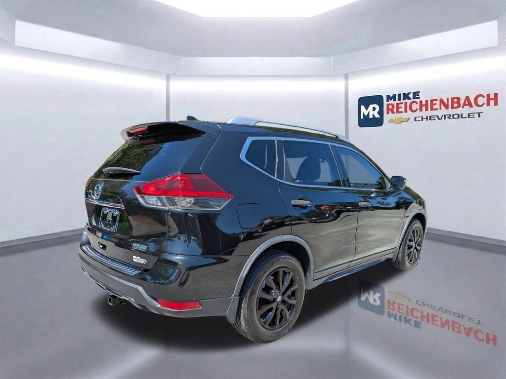 2019 Nissan Rogue S