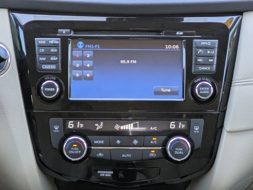 2017 Nissan Rogue SL