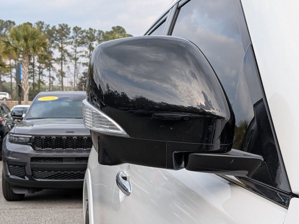 2022 Nissan Armada SL