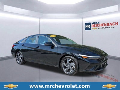 2025 Hyundai Elantra SEL Convenience