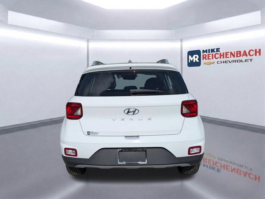 2024 Hyundai Venue SEL
