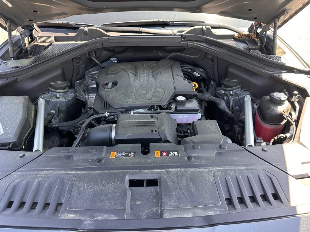 2024 Genesis GV80 Base