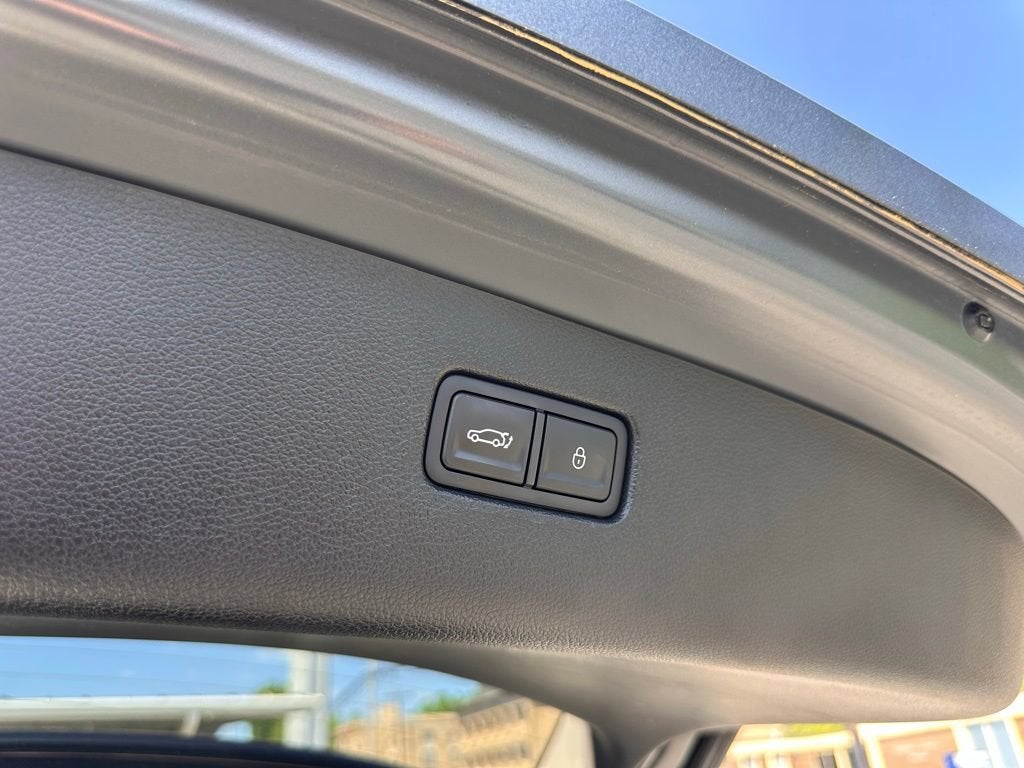 2024 Genesis GV80 Base