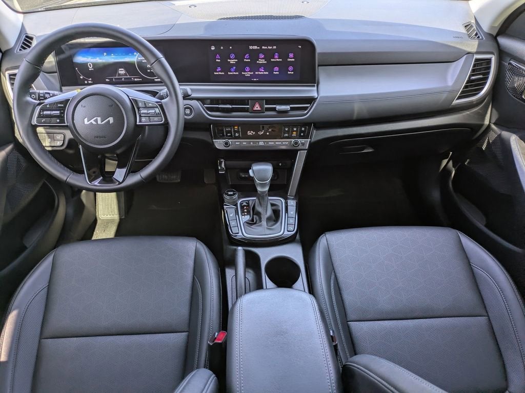 2025 Kia Seltos EX