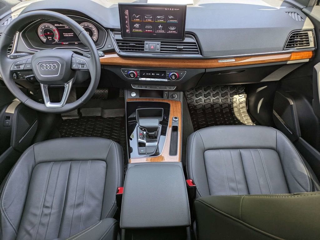 2022 Audi Q5 Premium Plus