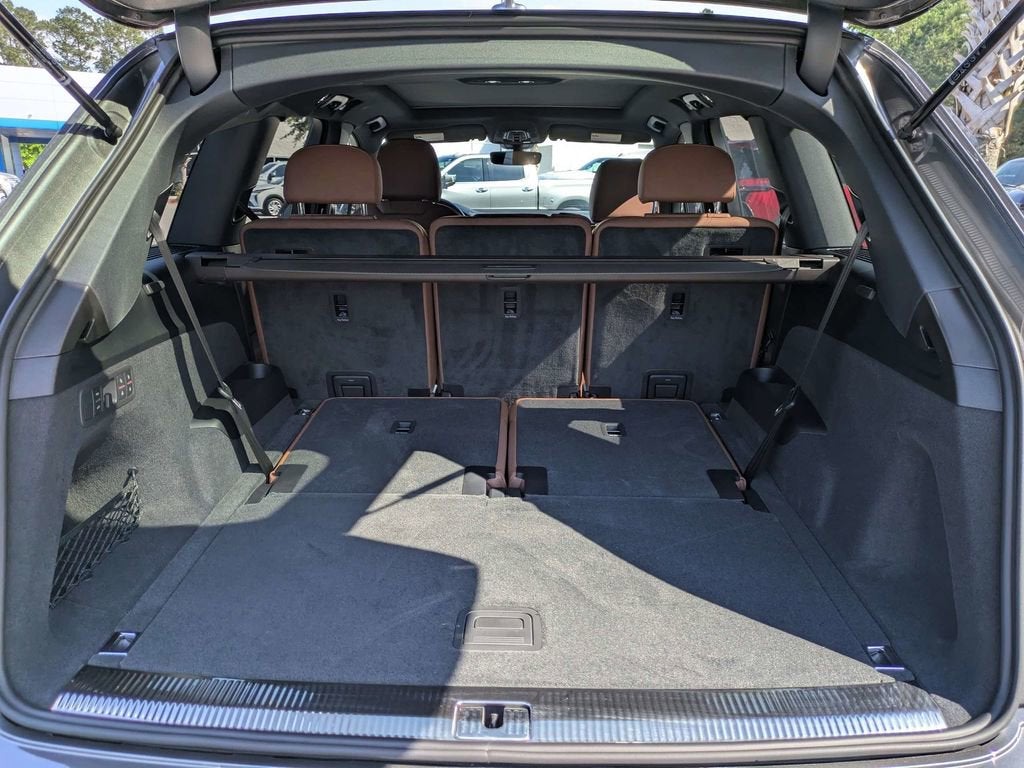 2026 Audi Q7 Premium Plus