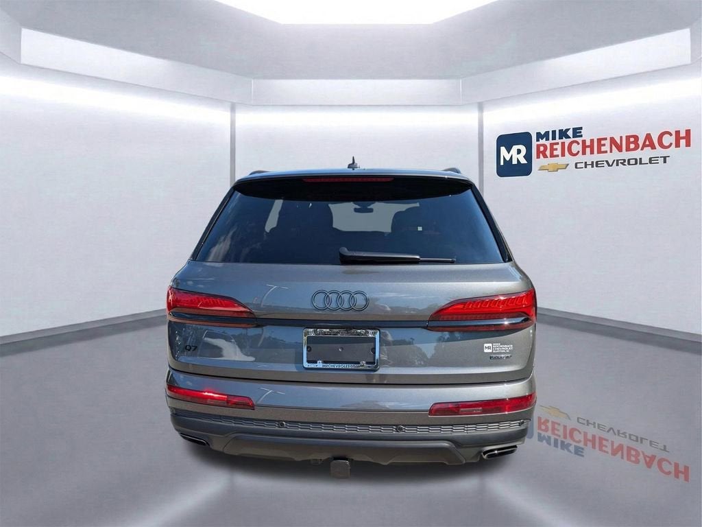 2026 Audi Q7 Premium Plus
