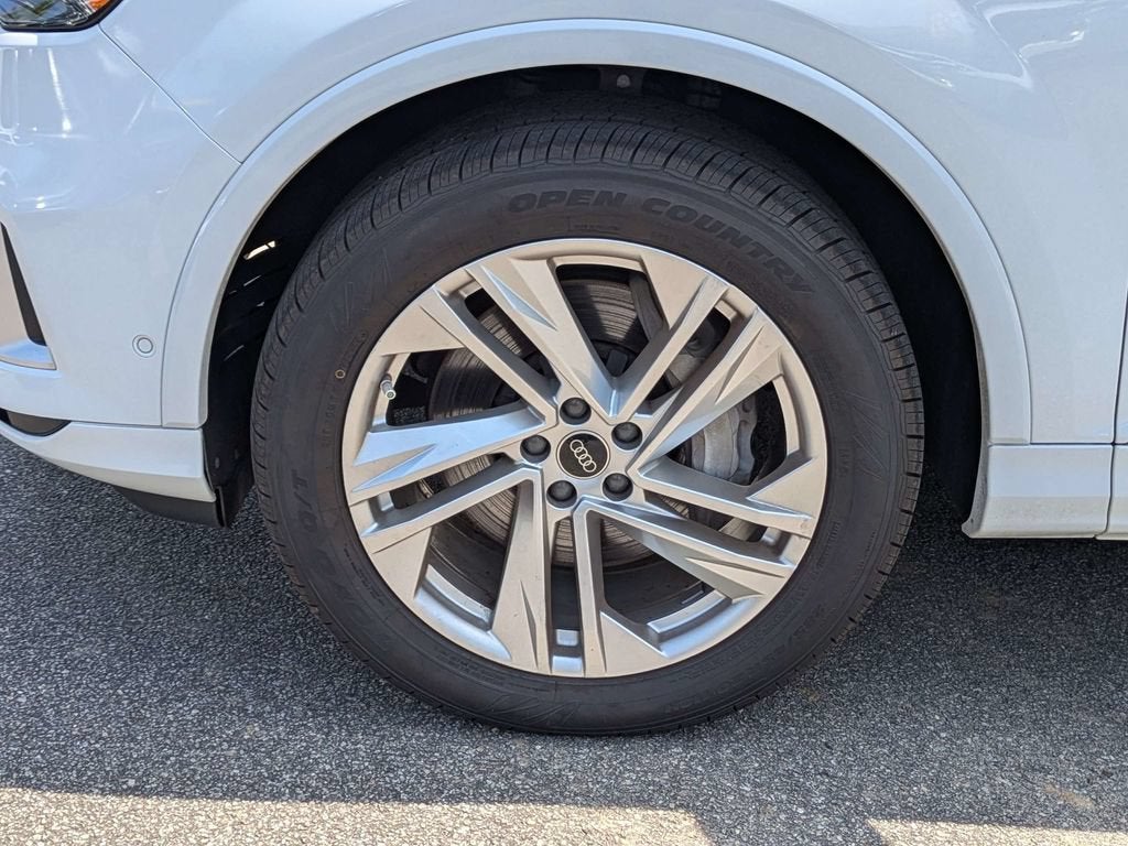 2023 Audi Q7 Premium Plus